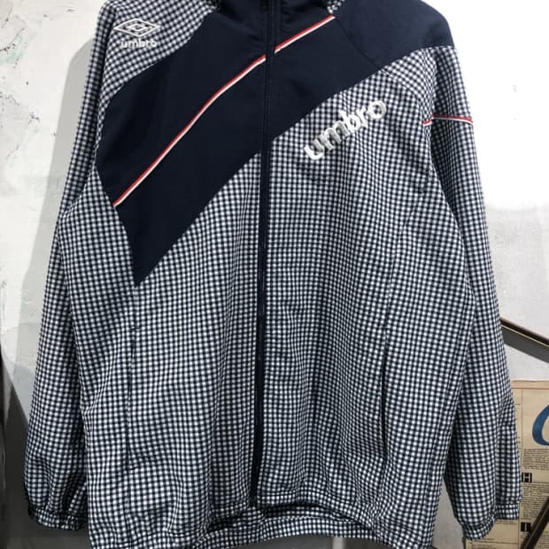 Umbro check hooded windbreaker