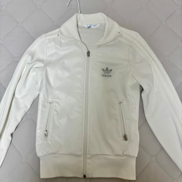 (85)아디다스 초희귀 대대장 화이트 실버 져지