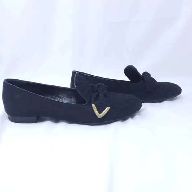 루이비통 애뮬릿 로퍼 스니커즈 37