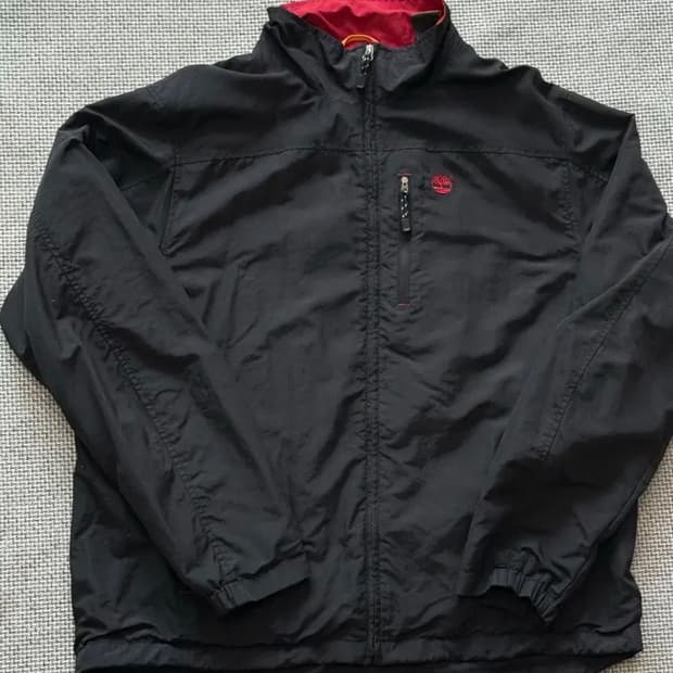 팀버랜드 나일론 바람막이 