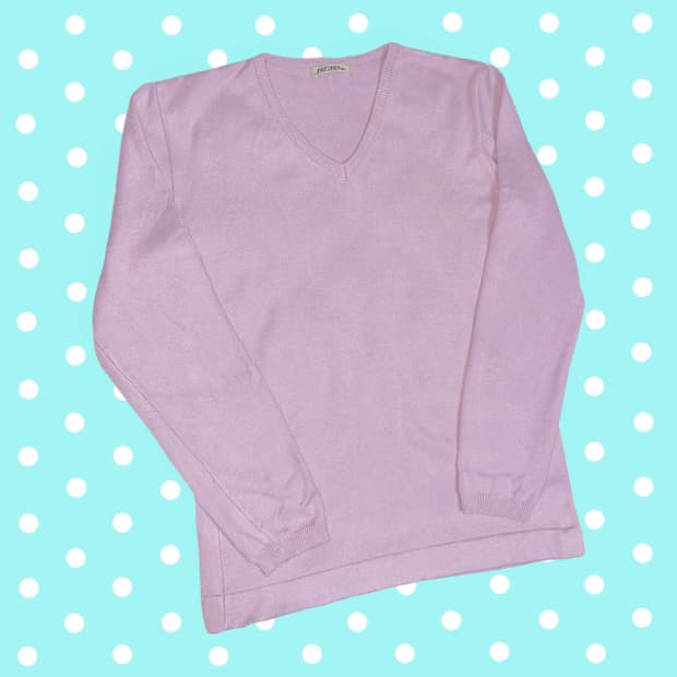 트레비앙 라벤더 브이넥 니트