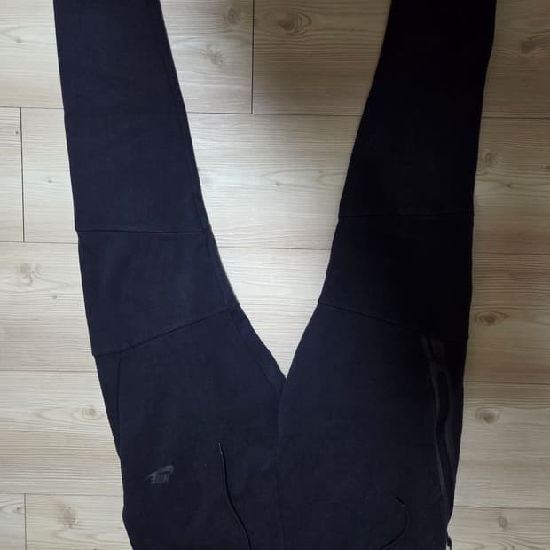 나이키 테크플리스 조거팬츠 블랙 L사이즈 (805162-010) 판매