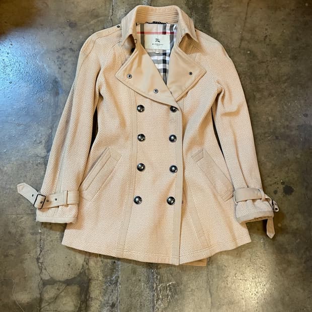 버버리 더블 하프 코트