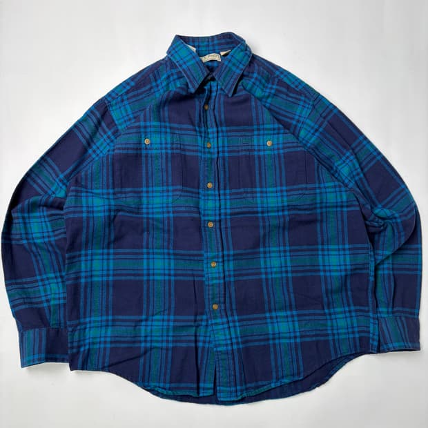 90s L.L.Bean Plaid Button Up Shirt (blue
