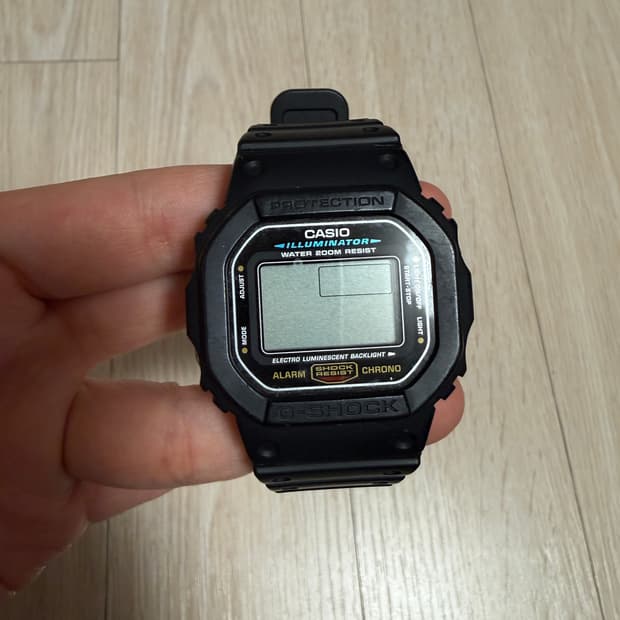카시오 지샥 DW-5600