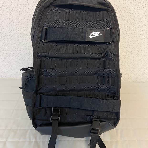 나이키 RPM 백팩 26L 블랙