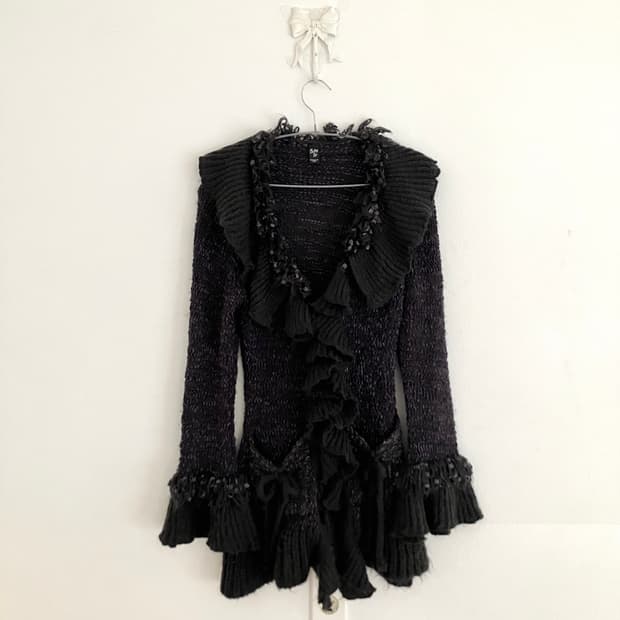 퍼플 차콜 러플 가디건