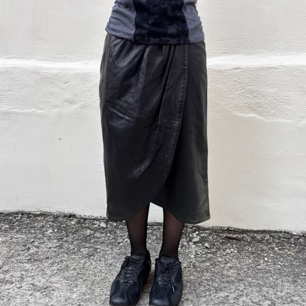 Washed leather shirring long skirt