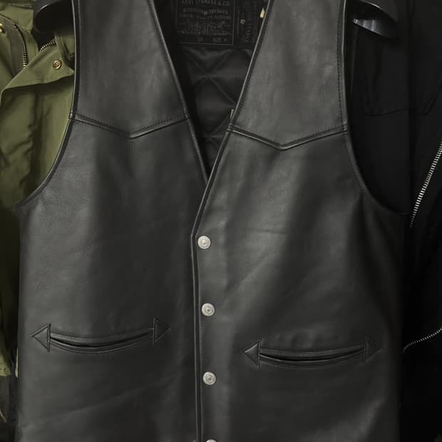 리바이스 데님티어스 레더 베스트