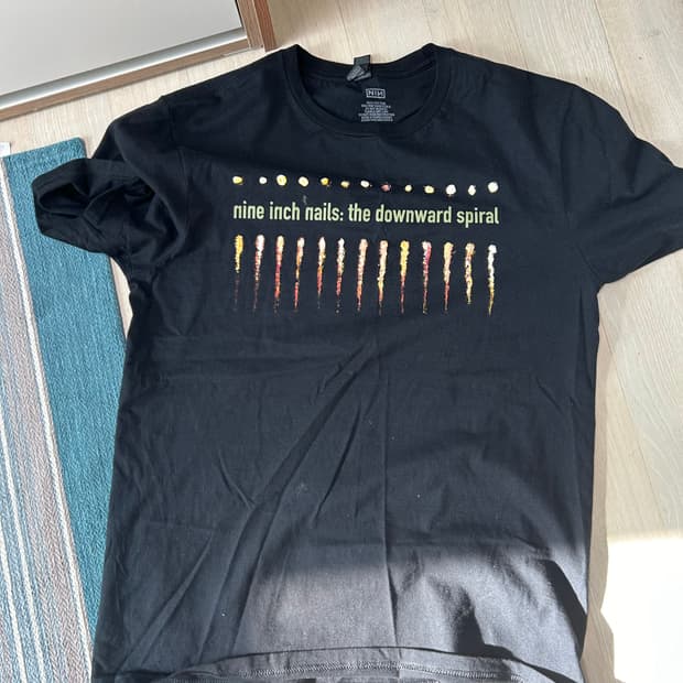 나인인치네일스 티셔츠 nin티셔츠