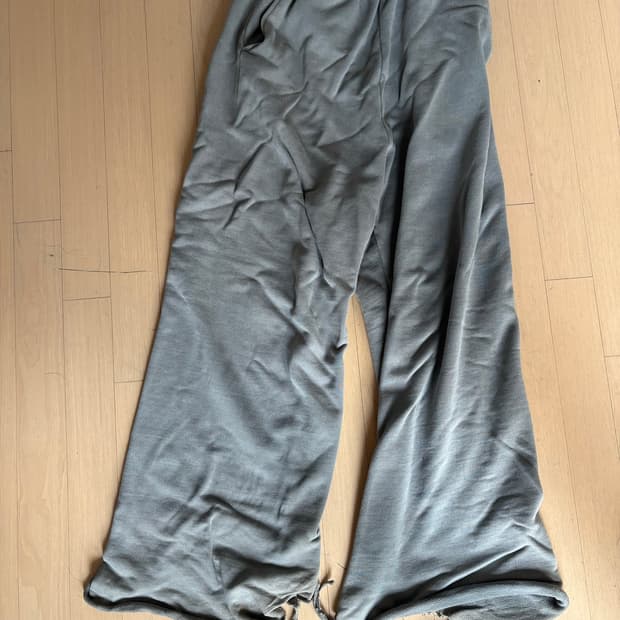 엔타이어 스튜디오 full sweat pants
