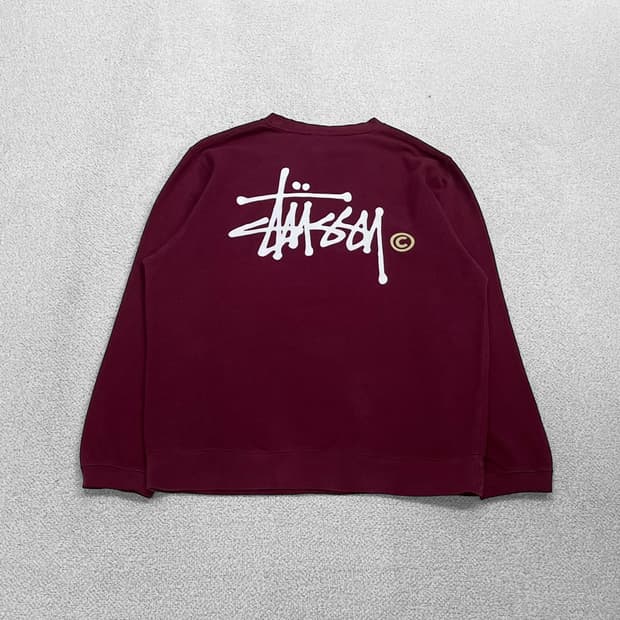 스투시 Stussy 베이직 로고 크루넥 맨투맨 버건디