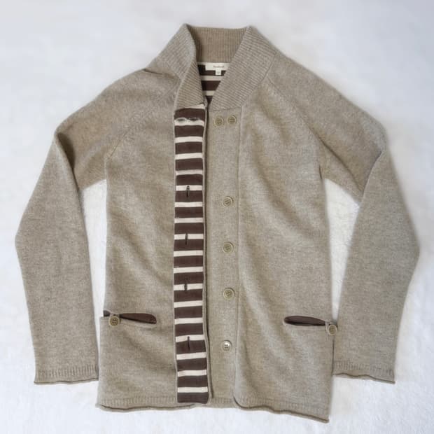 HushHush 라떼갸루 모리걸 하구미 스즈코 도토리 가디건