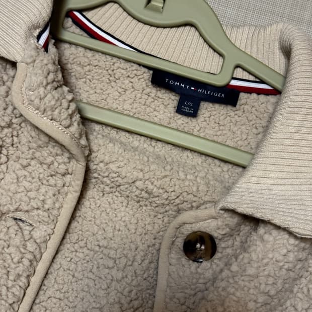 tommy hilfiger 타미힐피거 베이지 버튼형 뽀글이 후리스 L 