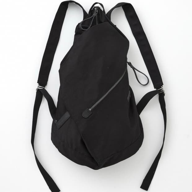 해칭룸 더플 백팩