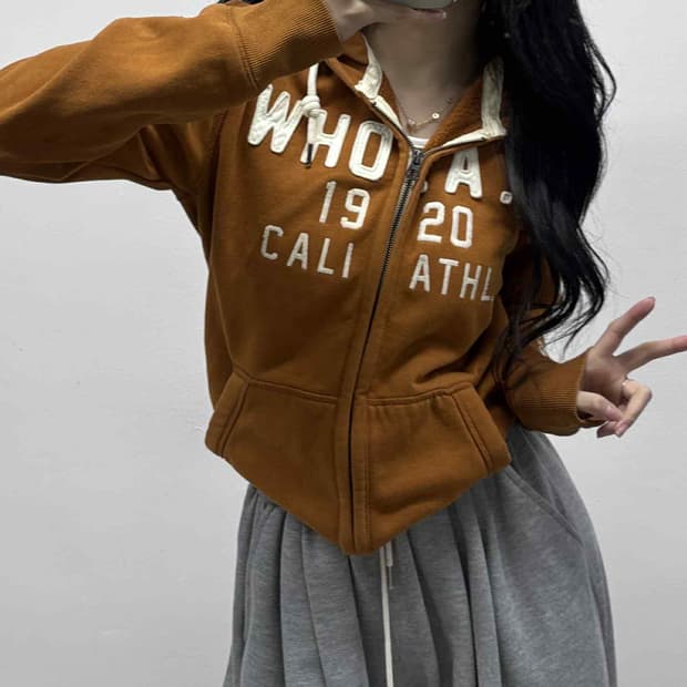 후아유 y2k 샌드베이지 러블리힙 걸즈 후드집업 희귀져지(M)