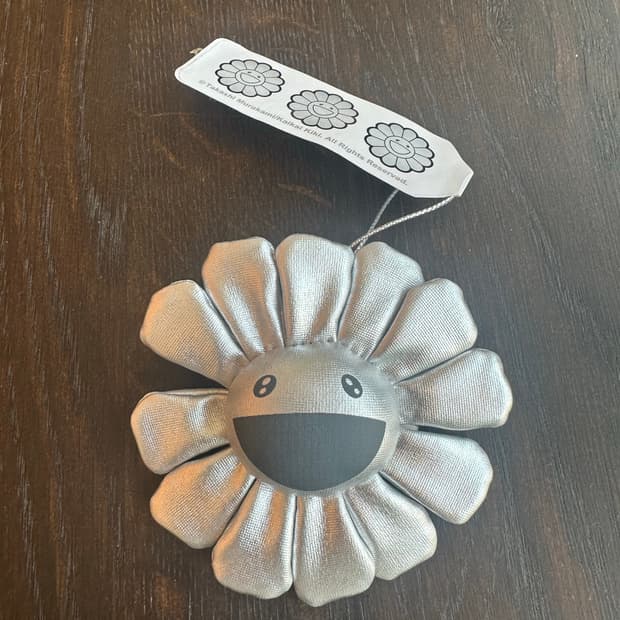 카이카이키키 플라워 키링