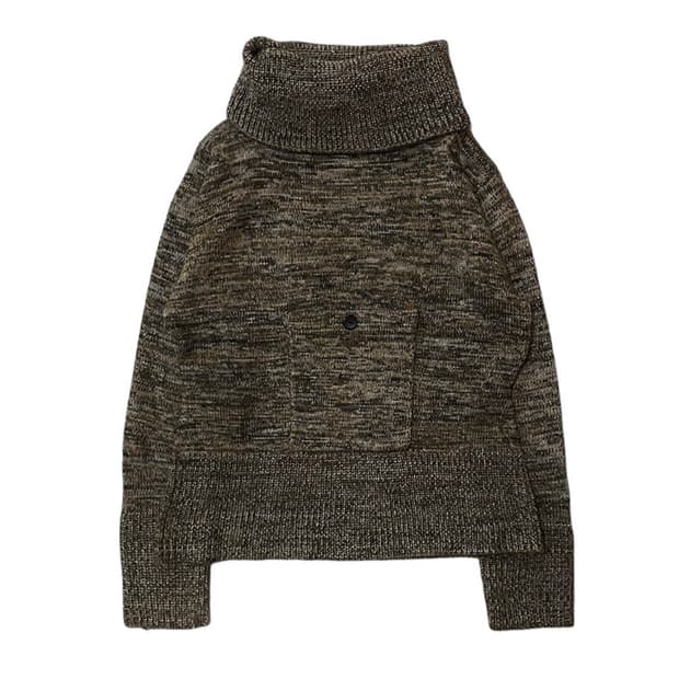 목폴라 포켓 디테일 니트