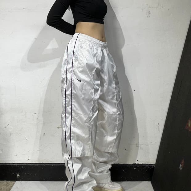00s 나이키 화이트 와이드 사이드 라인 올드스쿨 팬츠 추리닝 바지 M