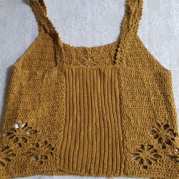 [일본빈티지] 머스타드 꽃무늬 크로셰 뜨개 탑