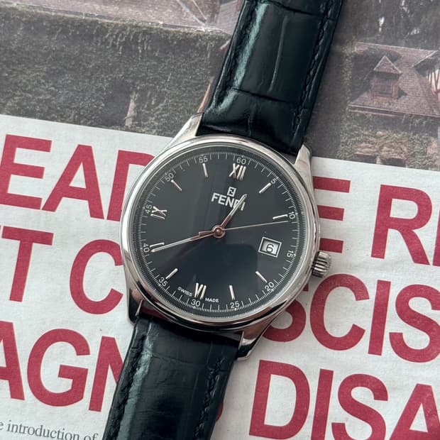 Fendi 펜디 Orologi 클래식 210G 