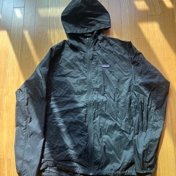 patagonia 경량 바람막이쟈켓