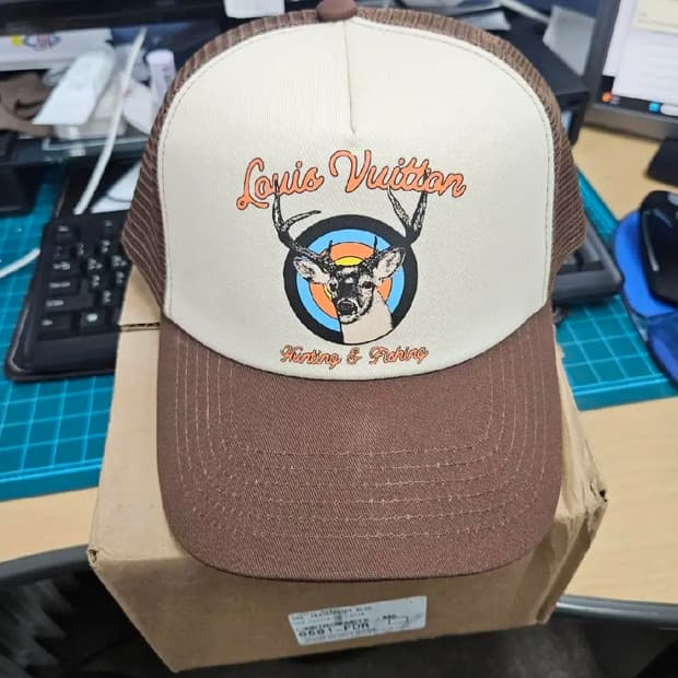 Market 루이비통 헌팅앤피싱 캡