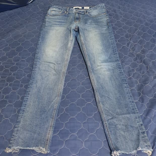 페이탈리즘 FAS-040414 크롭 스판 밑단컷팅 데님팬츠 (33)