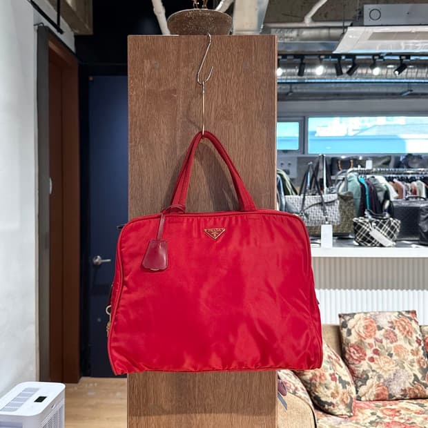 프라다 레드 리나일론 토트백