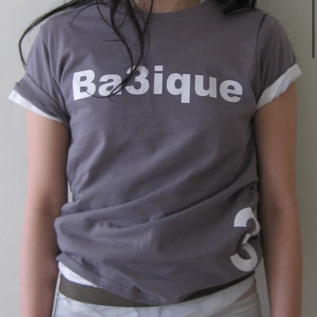 샵페어리 petit logo t-shirt 페팃 로고 티셔츠