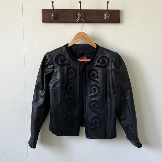 90’s PARIENNE 아라베스크 레더자켓