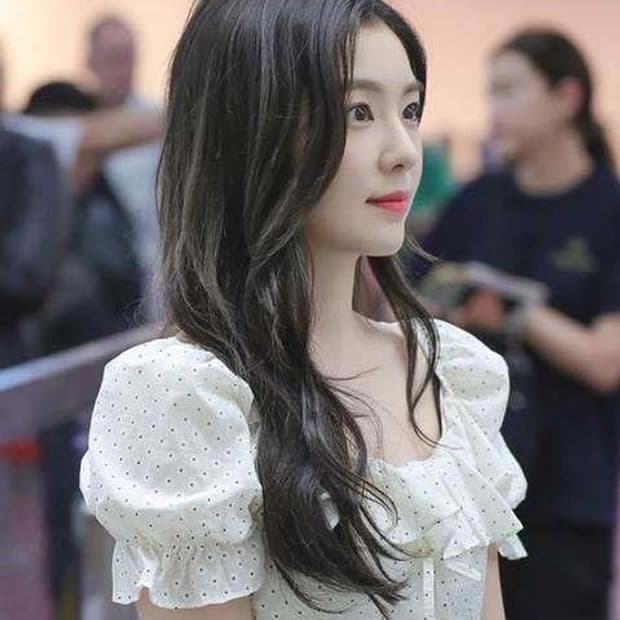 레터프롬문 아이린 플라워 블라우스