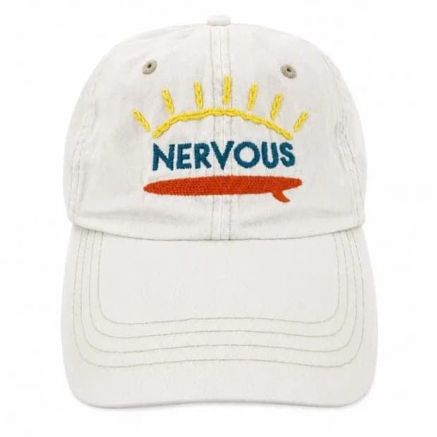 NERVOUS 볼캡 (화이트)