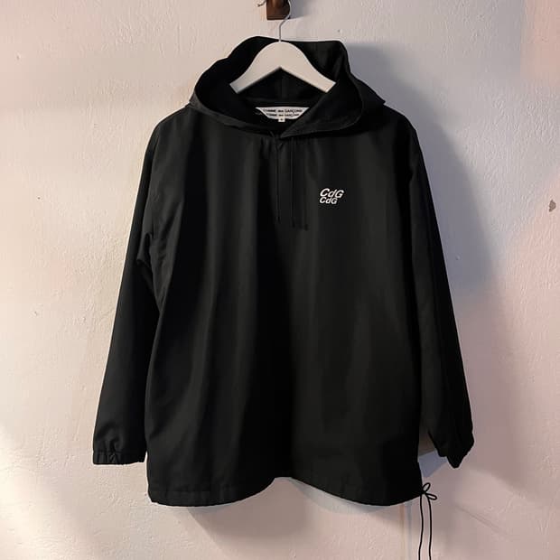 꼼데가르송 후드 아노락 바람막이