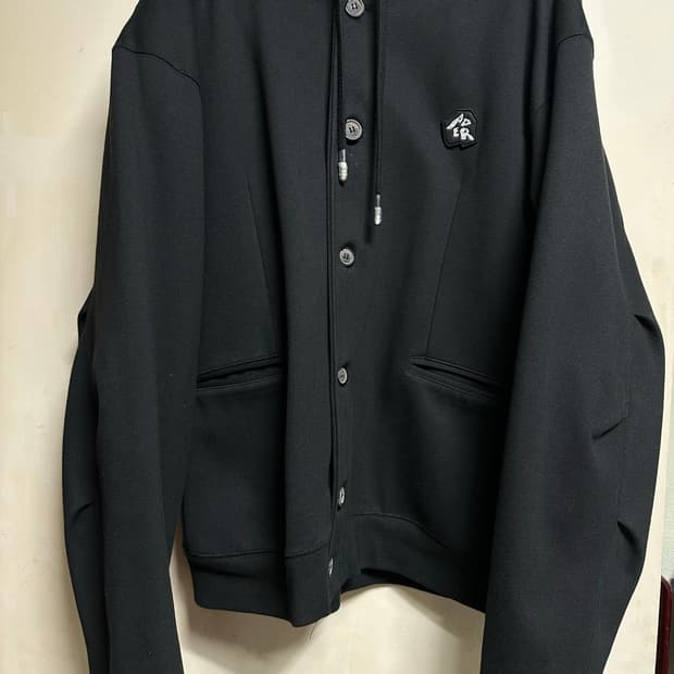 아더에러 후드 자켓 A2사이즈