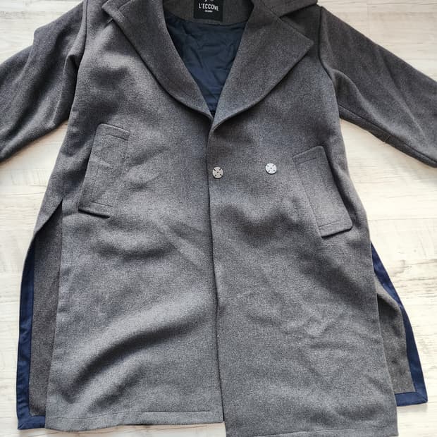 L'ECCOVE 레코브 올혼방 여성 코트 팜. (66~77)사이즈 그레이