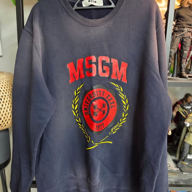 msgm 네이비 맨투맨