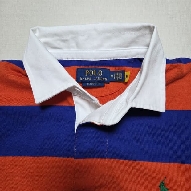 폴로 랄프로렌 25FW 클래식핏 미듐사이즈 럭비스트라이프 판매합니다.