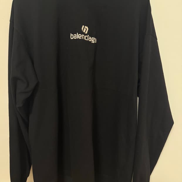 발렌시아가 롱슬리브