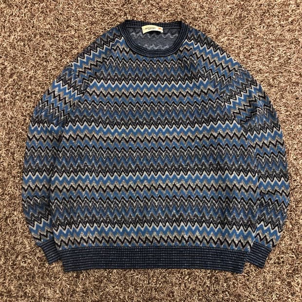 미쏘니 울 멀티컬러 지그재그 패턴 니트