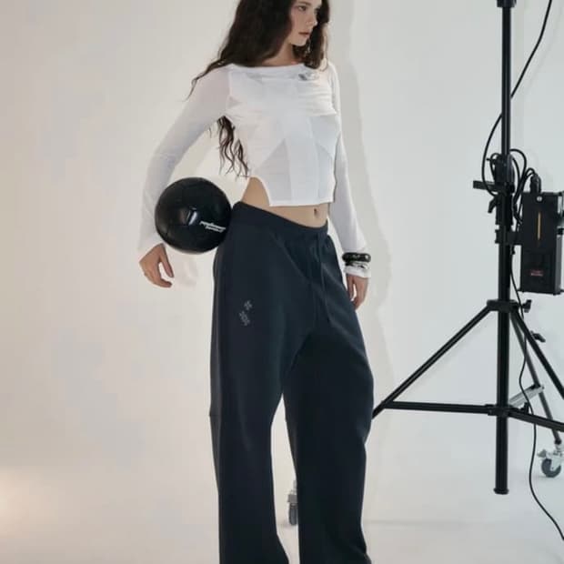 플리즈노팔로우 North Wide Sweat Pants 네이비차콜 (