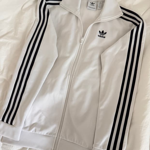 아디다스 져지 화이트