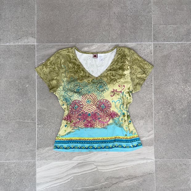 Khaki tie dye oriental embroid half t
