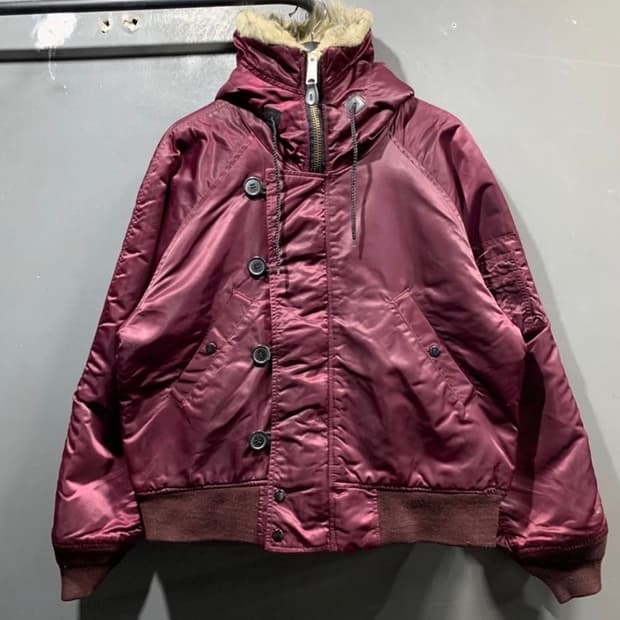 N2b 버건디 자켓 