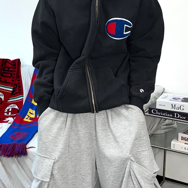 챔피온 블랙 빅로고 후드집업 XL