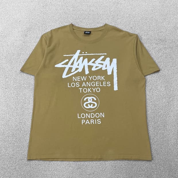 스투시 Stussy 월드투어 반팔티 머스터드