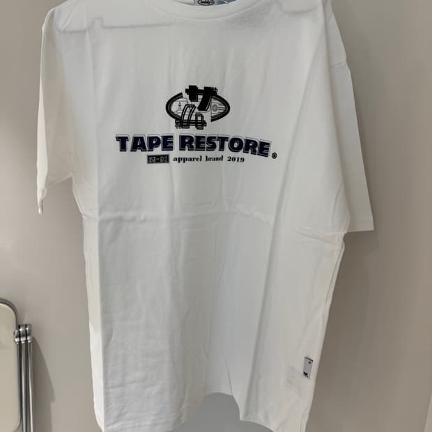테이프리스토어 반팔 티셔츠 os