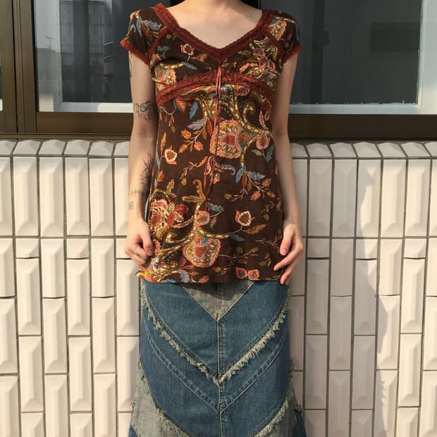 Lace trimming printing top