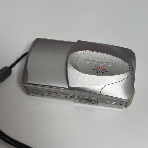 OLYMPUS CAMEDIA X-200 올림푸스 카메디아 디카