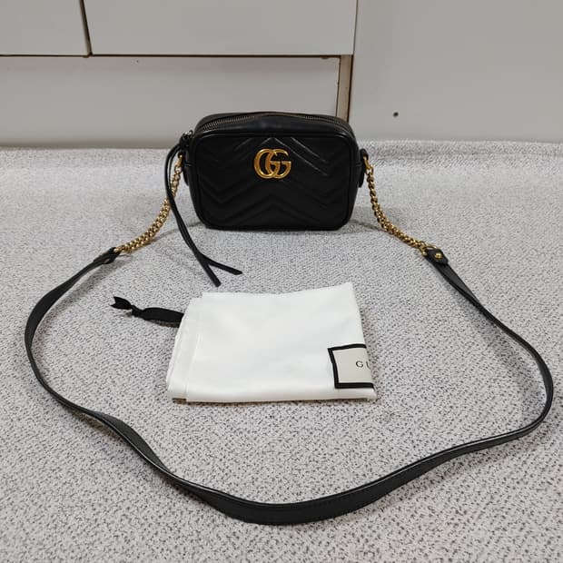 정품 구찌 GG 마몽 마몬트 마틀라세 미니 카메라백 크로스백